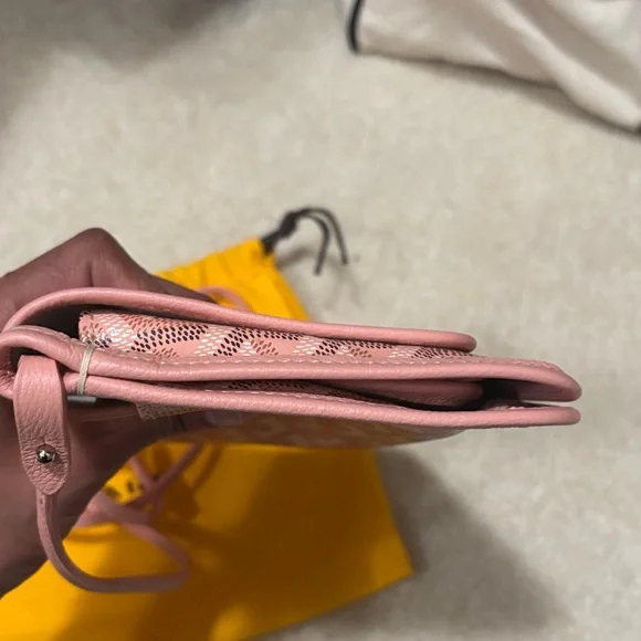 RARE Goyard Pink Plumet Wallet Crossbody Bag - Picture 14 of 16